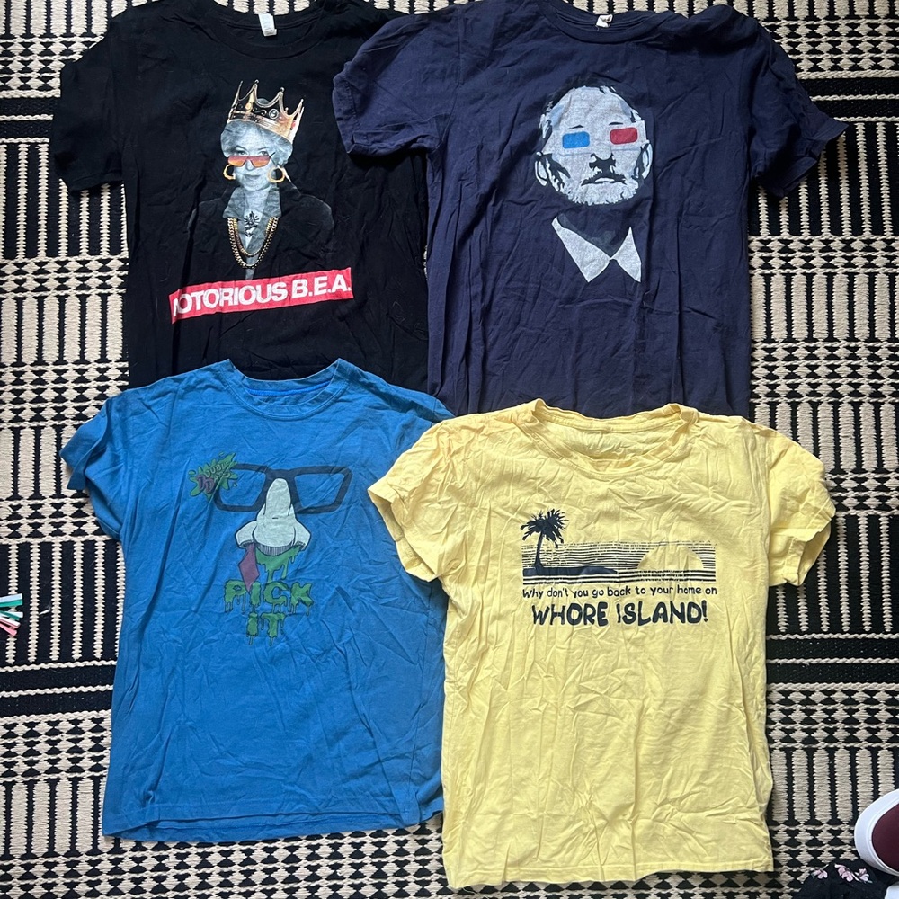 Novelty shirt lot.
Bea Arthur, Bill Murray, Double Dare, Anchorman movie quote